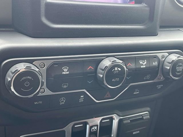 Used 2021 Jeep Gladiator Sport image 19