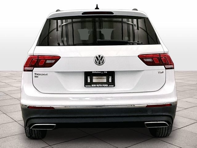 Used 2018 Volkswagen Tiguan SEL FWD image 4