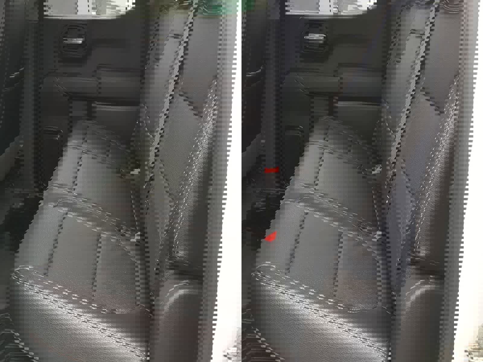 Used 2021 Chevrolet Silverado 1500 LT w/ Fleet Comfort Package image 19