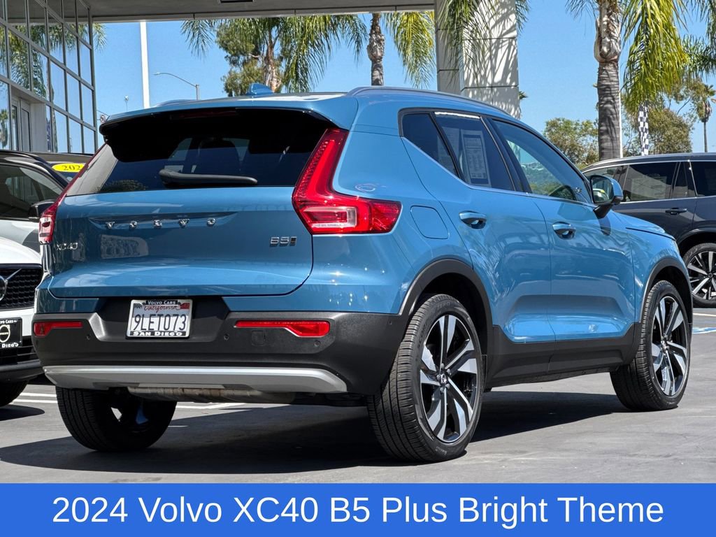 Certified 2024 Volvo XC40 B5 Plus w/ Protection Package Premier image 5