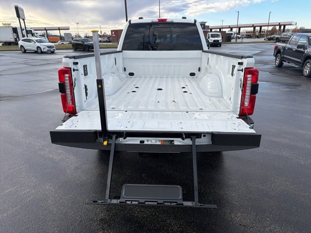 New 2026 Ford F250 Lariat w/ Lariat Ultimate Package image 38