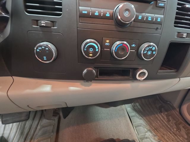 Used 2007 GMC Sierra 1500 SLE AWD/4WD image 8