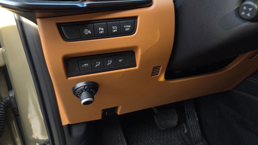 Certified 2025 MAZDA CX-70 3.3 Turbo S w/ Premium Plus image 21