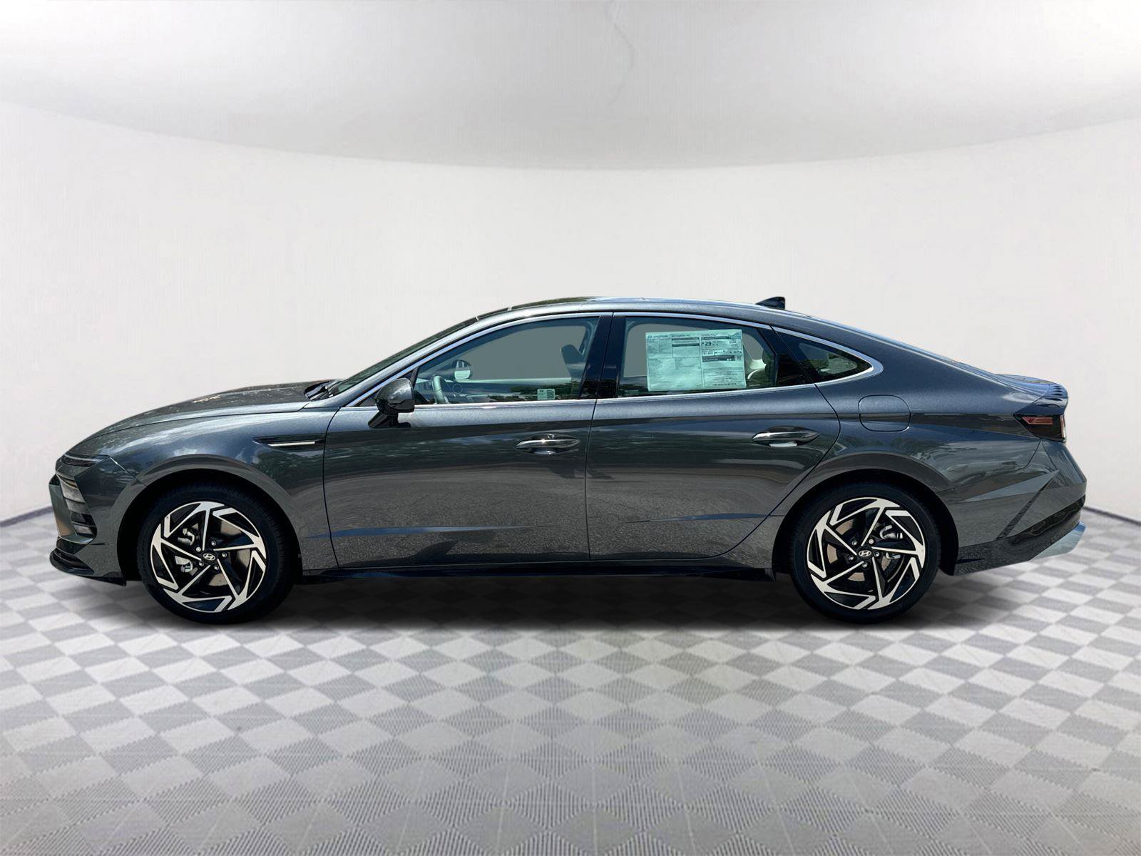 Certified 2024 Hyundai Sonata SEL w/ Convenience Package FWD image 7