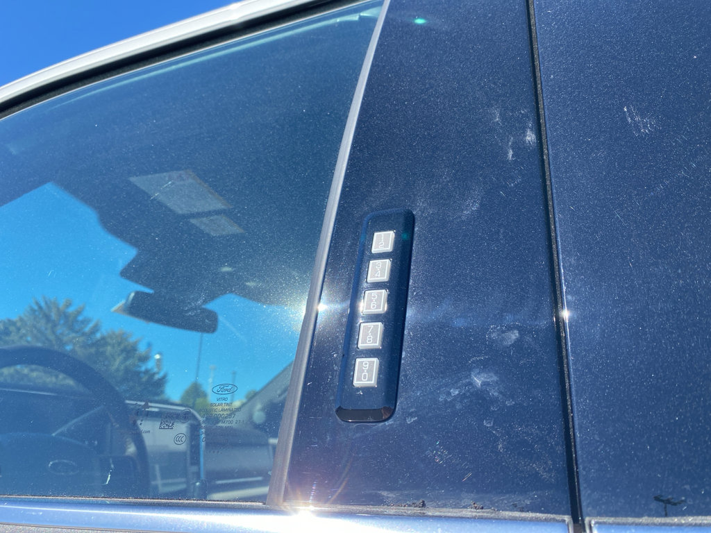 New 2026 Ford F350 4x4 Crew Cab Super Duty image 18