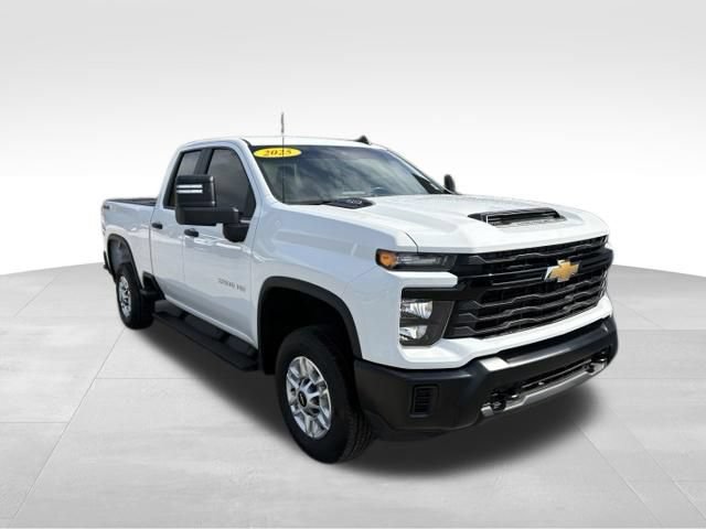 Used 2025 Chevrolet Silverado 2500 W/T w/ WT Convenience Package AWD/4WD image 8