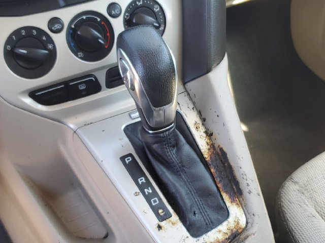 Used 2012 Ford Focus SE FWD image 28
