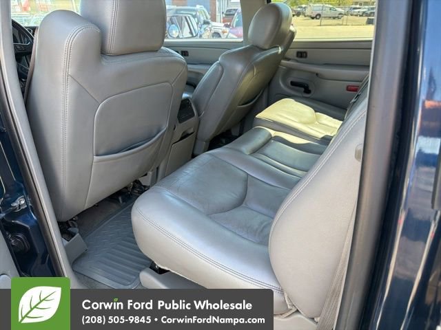 Used 2005 Chevrolet Silverado 2500 LT w/ Heavy-Duty Power Package image 28