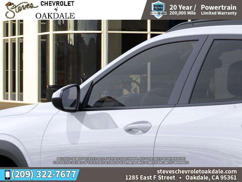 New 2025 Chevrolet Trax LT w/ Driver Confidence Package FWD image 12