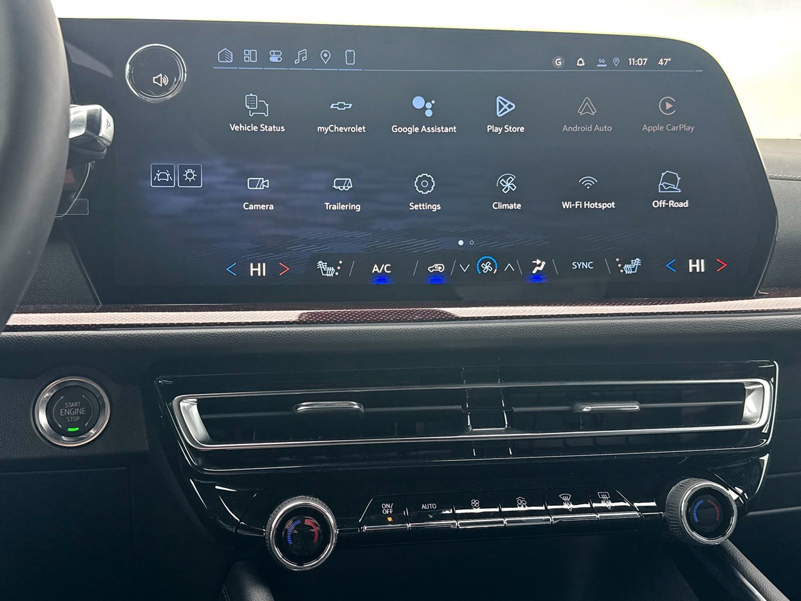 New 2026 Chevrolet Traverse Z71 AWD/4WD image 25