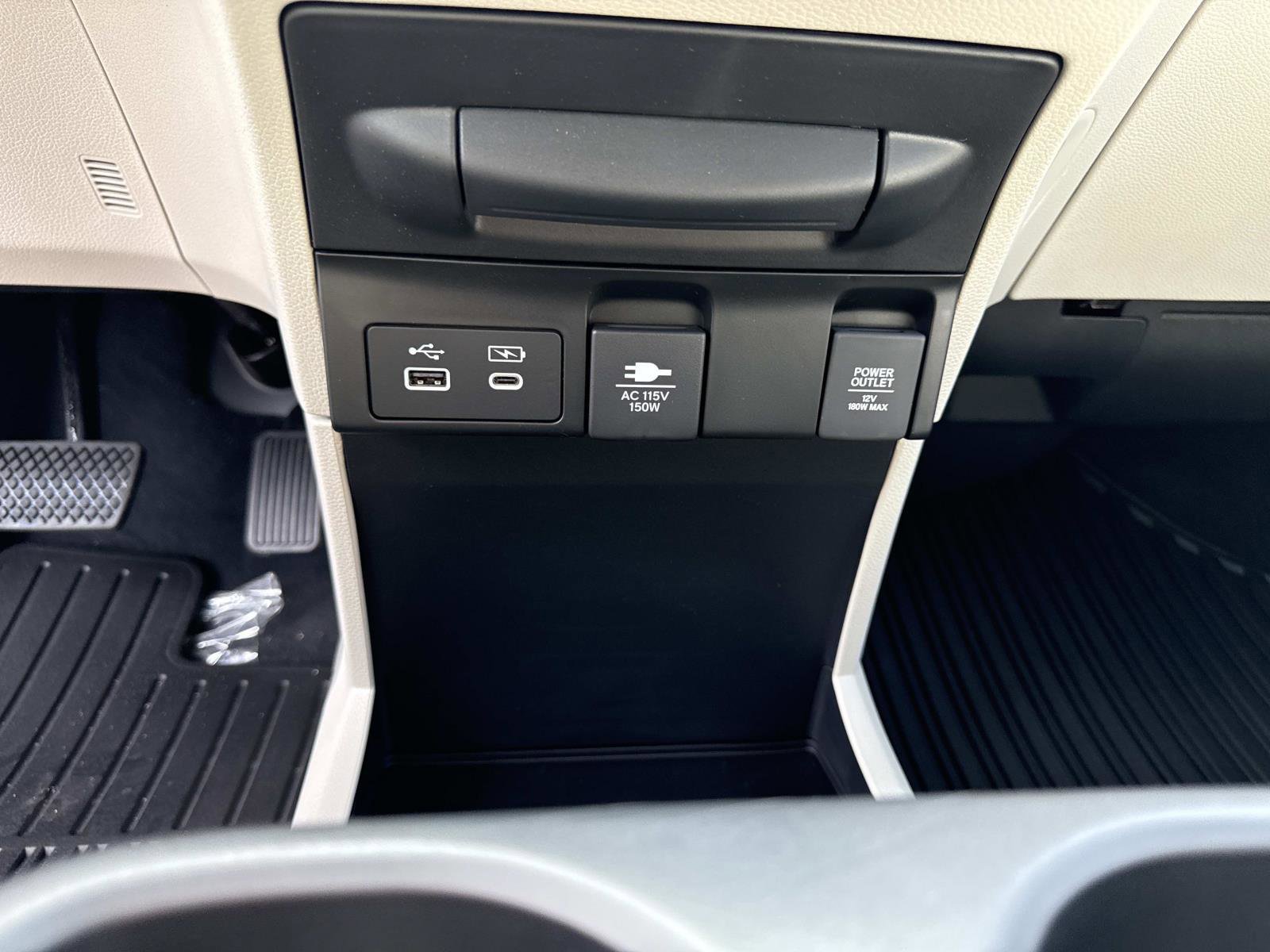 New 2026 Honda Odyssey Touring image 29
