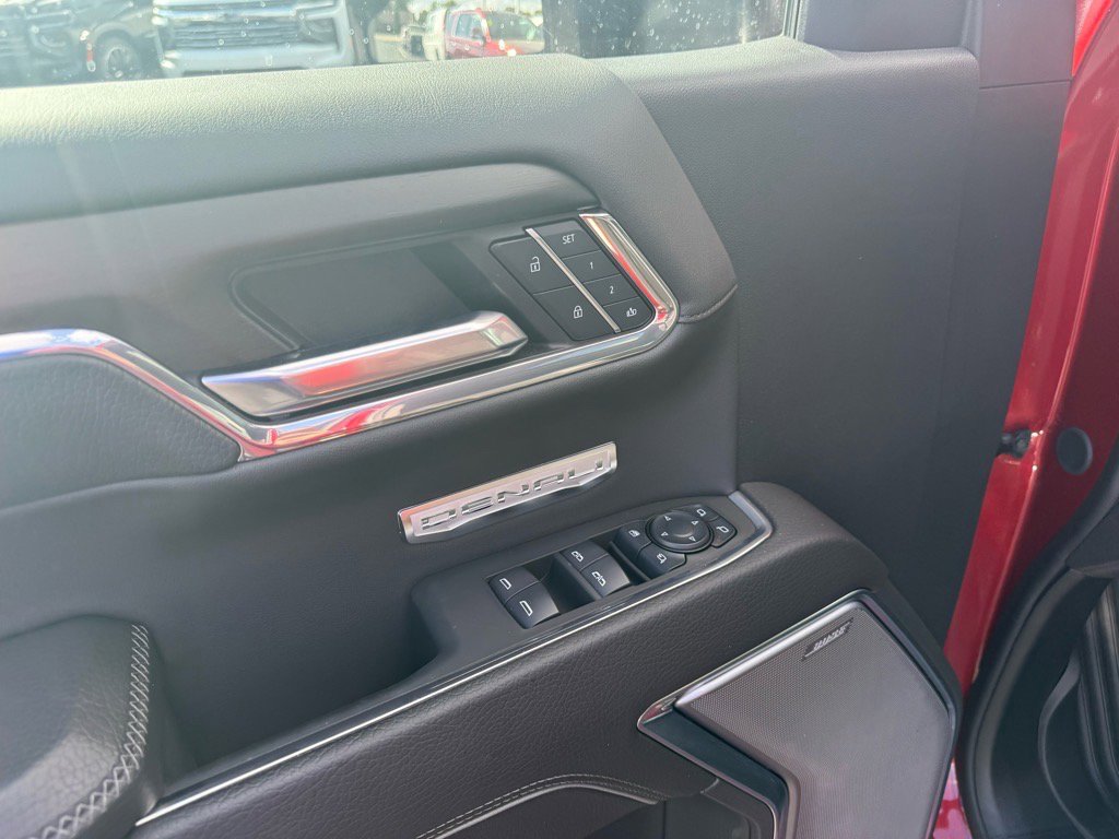 Used 2024 GMC Sierra 1500 Denali w/ Denali Reserve Package image 19