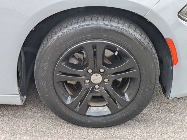 Used 2021 Dodge Charger SXT w/ Leather Interior Group image 9