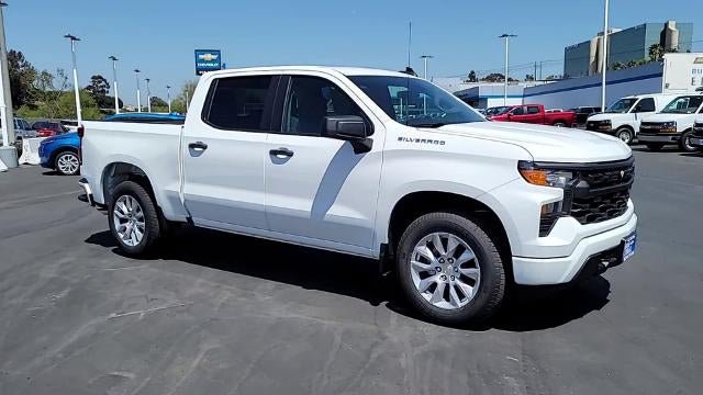 Used 2022 Chevrolet Silverado 1500 Custom RWD image 2