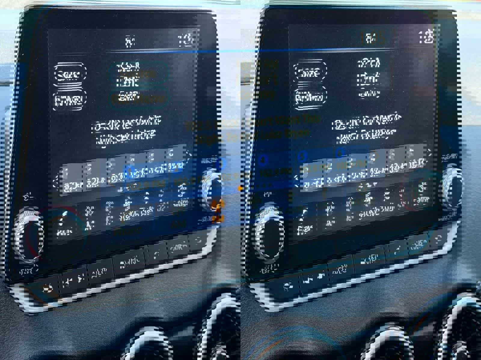 Certified 2025 Nissan Sentra SV image 25