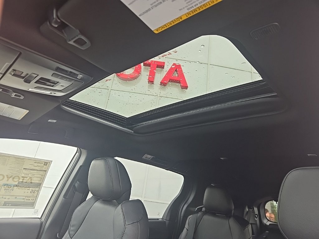 New 2026 Toyota Sienna Limited AWD/4WD image 25