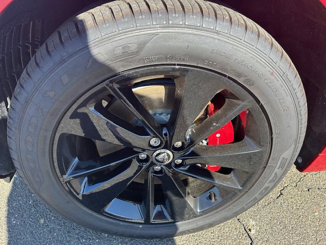 New 2025 Jaguar F-PACE R-Dynamic S image 11