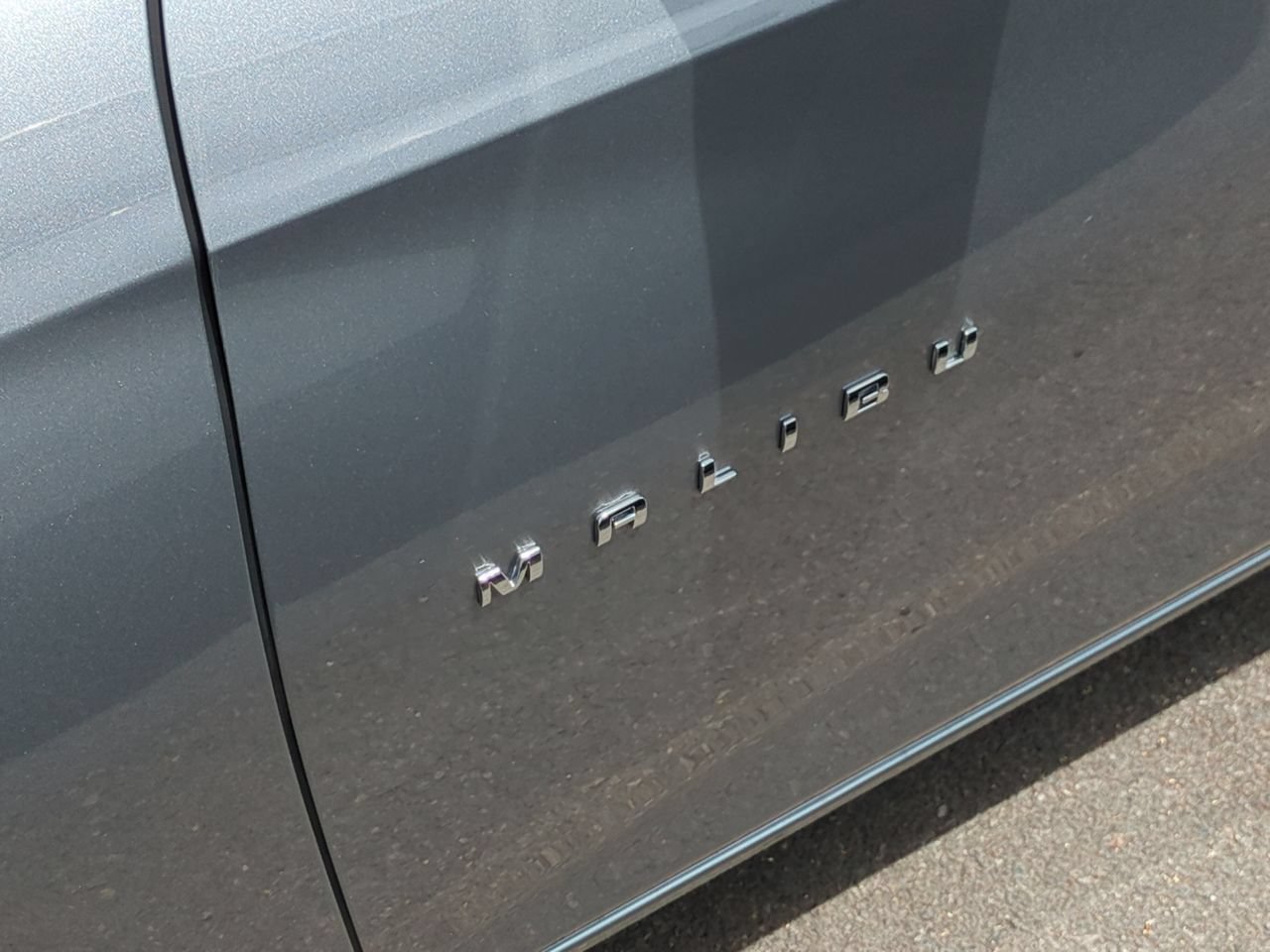 Used 2023 Chevrolet Malibu LT FWD image 31