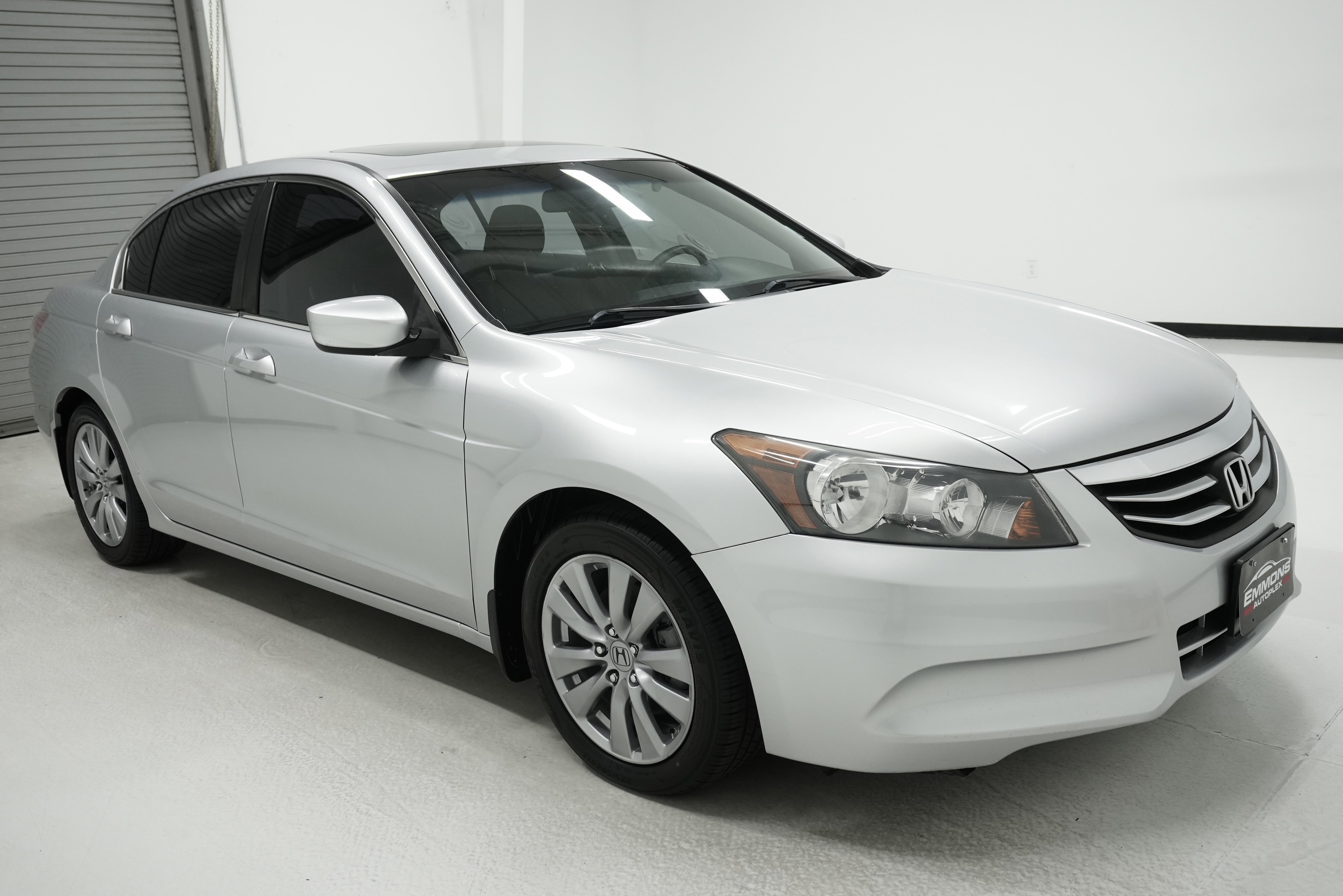 Used 2012 Honda Accord EX-L image 3