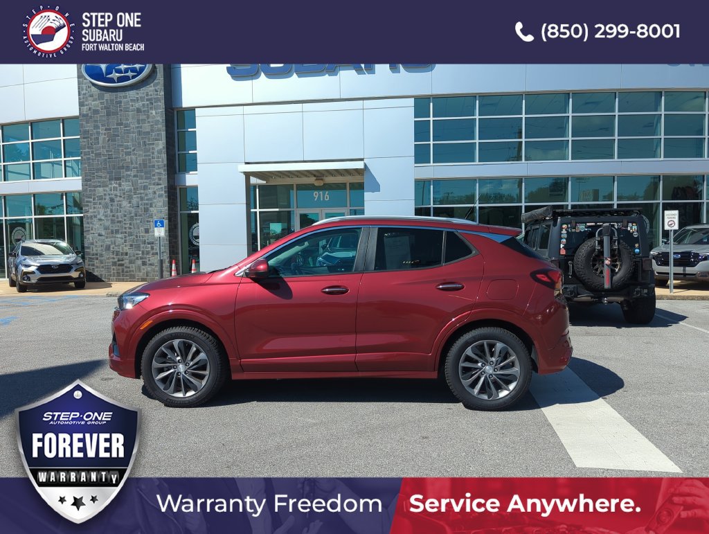 Used 2022 Buick Encore GX Select w/ Sport Touring Package FWD image 4