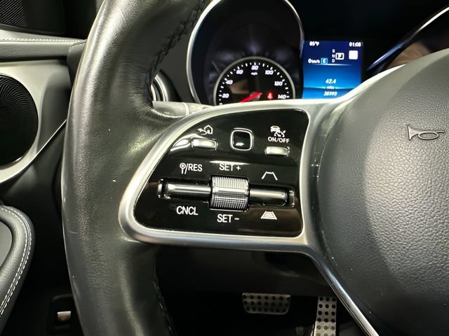 Used 2022 Mercedes-Benz GLC 300 4MATIC Coupe image 17