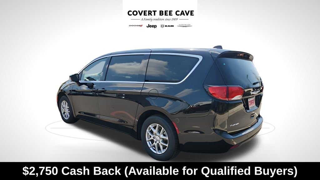 New 2026 Chrysler Voyager LX image 8
