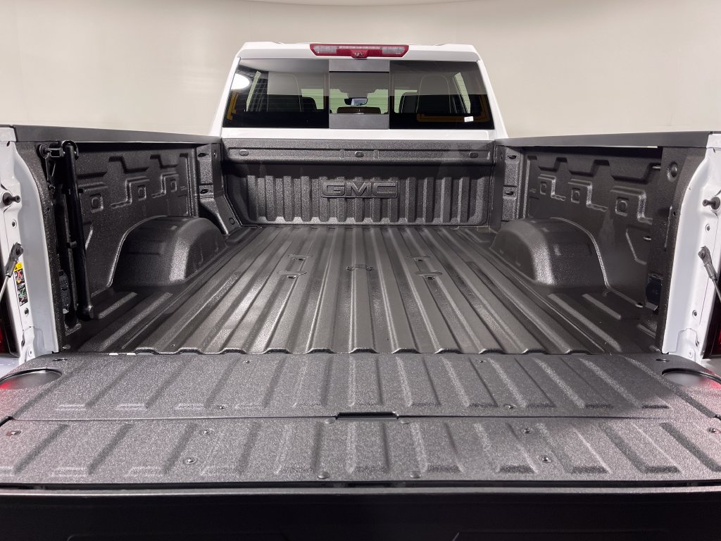 Used 2025 GMC Sierra 2500 Denali Ultimate w/ Max Trailering Package AWD/4WD image 10