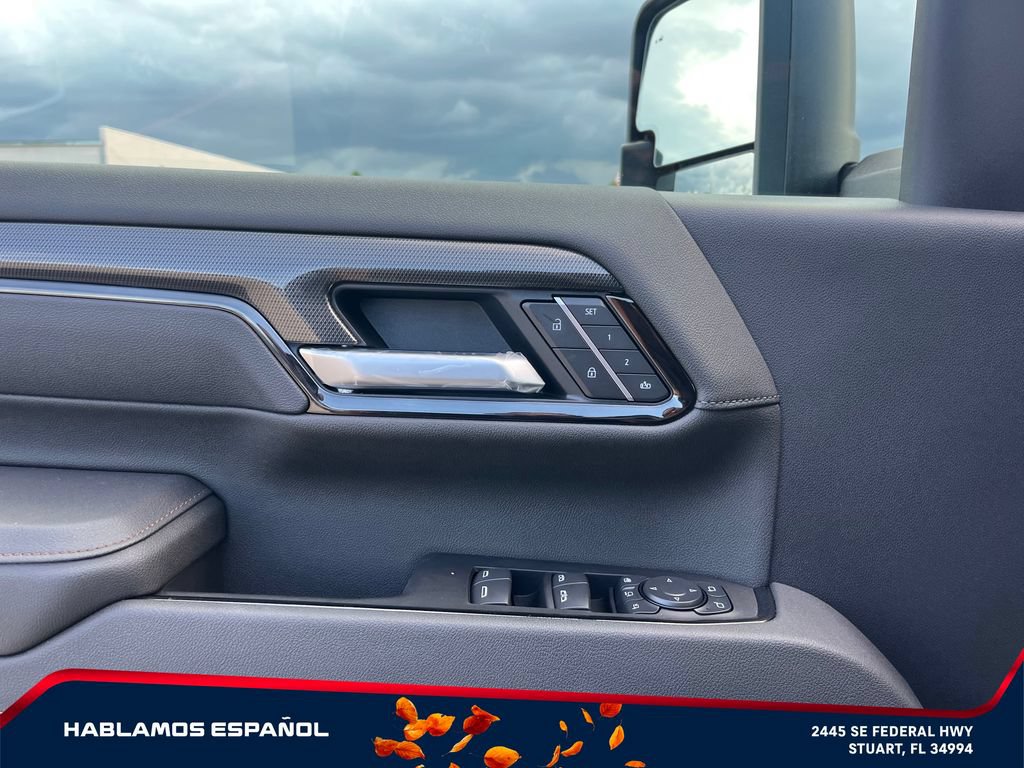 New 2026 GMC Sierra 2500 AT4 w/ AT4 Premium Plus Package AWD/4WD image 22