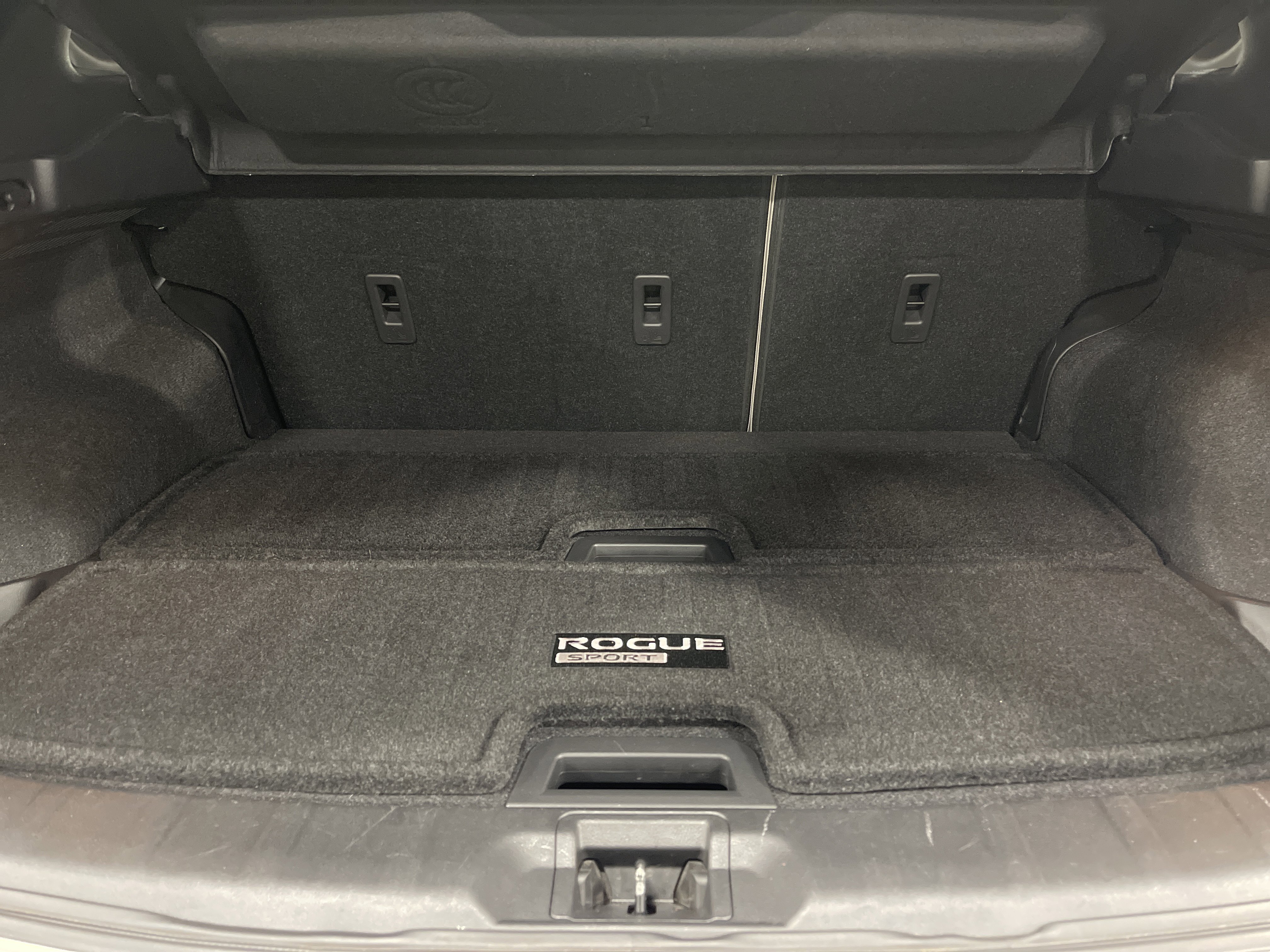 Used 2022 Nissan Rogue Sport SV image 12