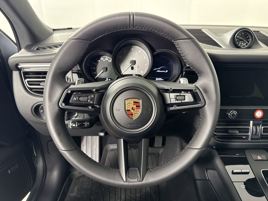 New 2026 Porsche Macan S AWD/4WD image 36