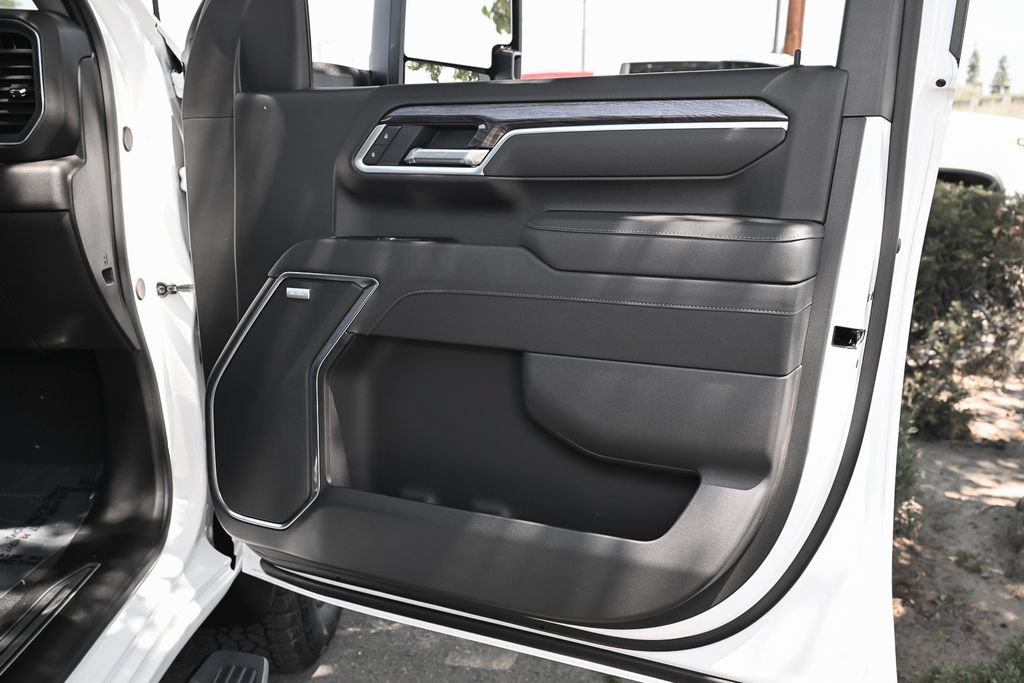 New 2026 Chevrolet Silverado 2500 LTZ w/ Z71 Chrome Sport Edition AWD/4WD image 46