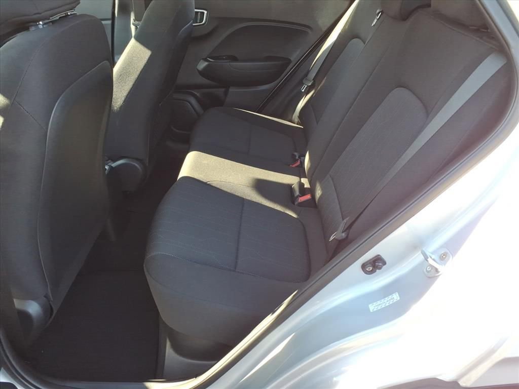 Used 2020 Hyundai Venue SE image 13