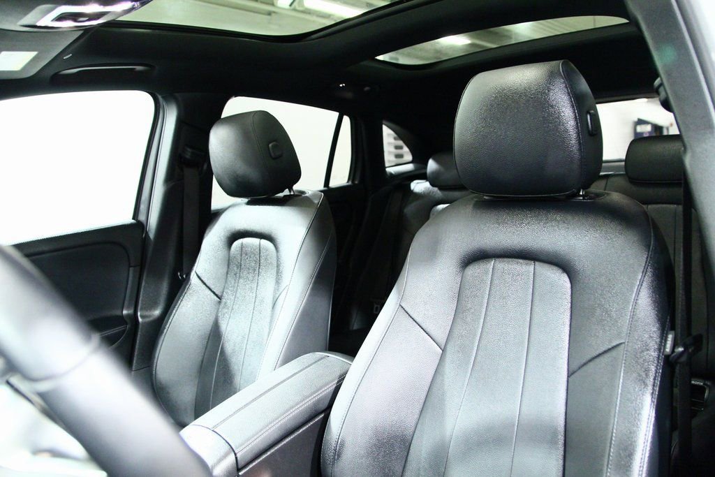 Certified 2025 Mercedes-Benz GLA 250 4MATIC image 19