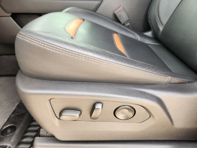 Used 2025 GMC Sierra 2500 AT4 w/ AT4 Premium Plus Package image 26