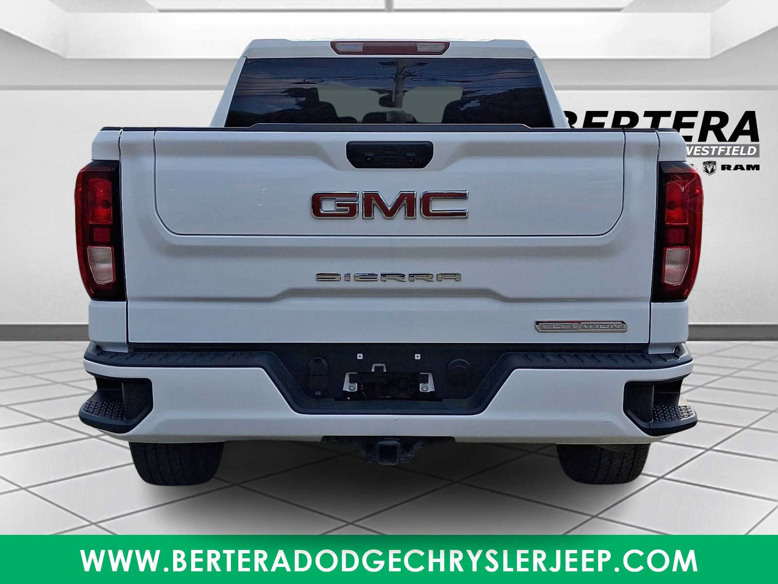 Used 2022 GMC Sierra 1500 Elevation AWD/4WD image 5