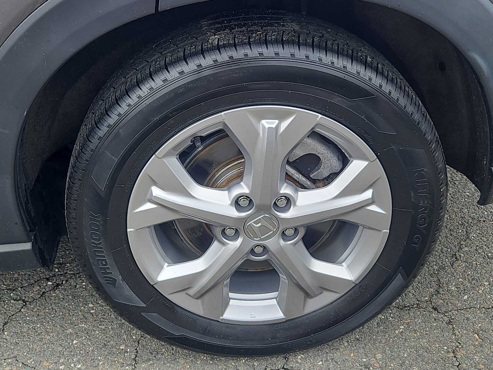 Certified 2023 Honda HR-V LX image 3