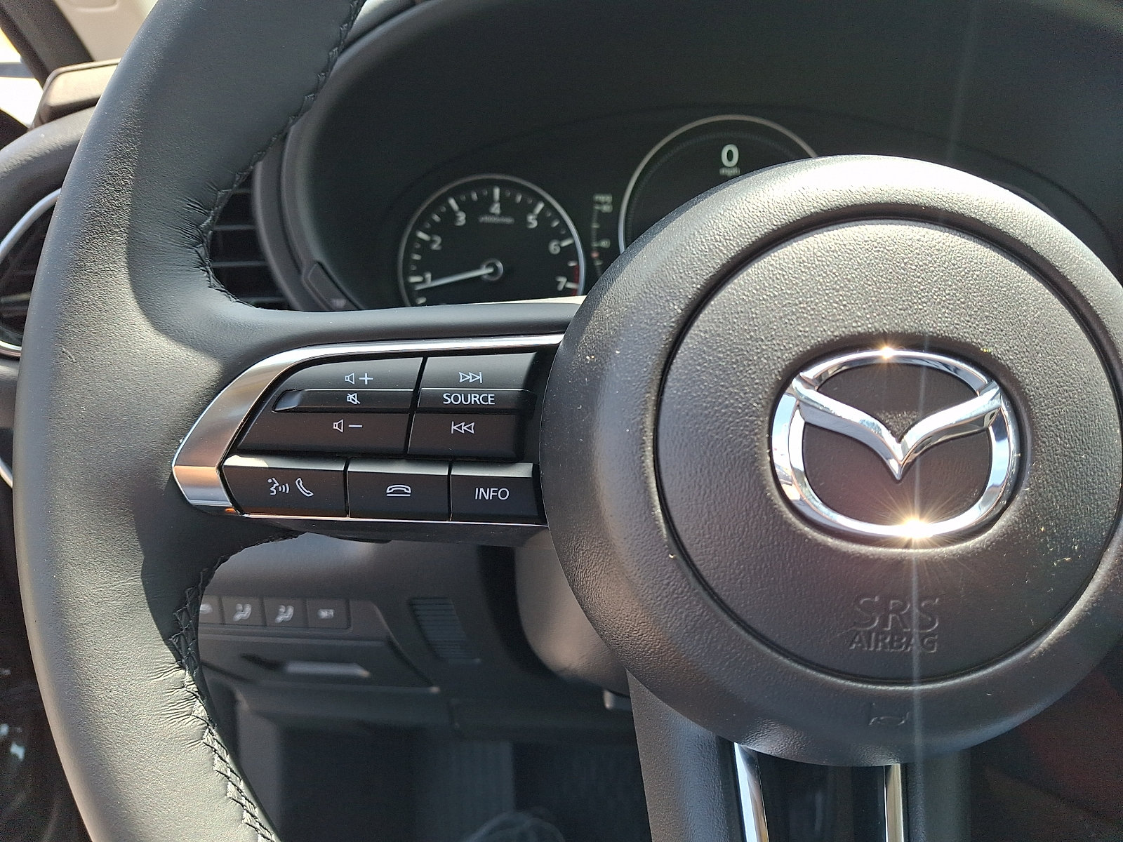 Certified 2025 MAZDA CX-30 AWD 2.5 S w/ Premium Package image 22
