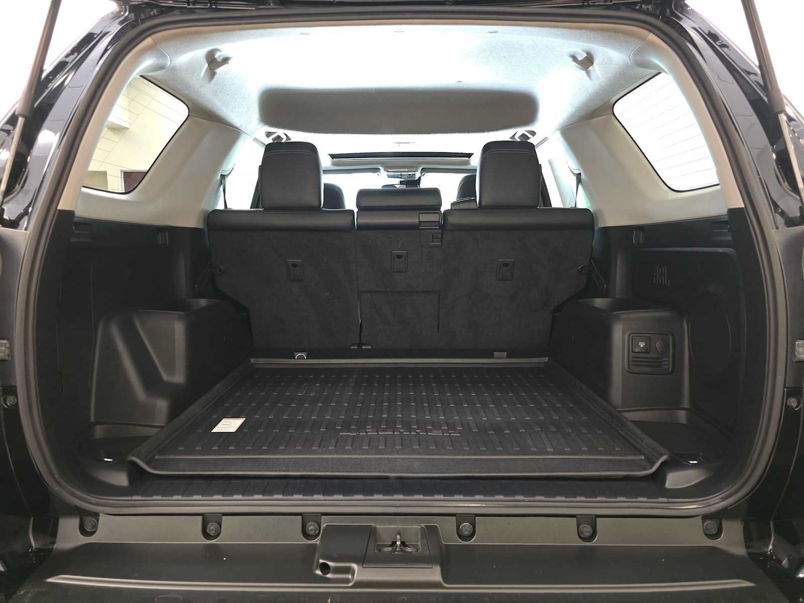 Certified 2021 Toyota 4Runner Nightshade AWD/4WD image 32