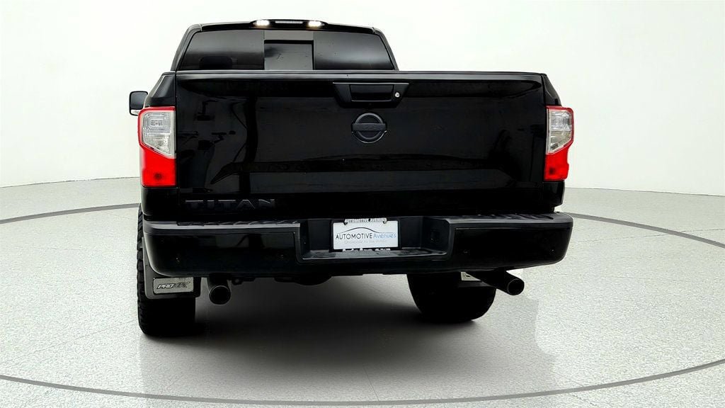 Used 2021 Nissan Titan SV w/ SV Convenience Package RWD image 6