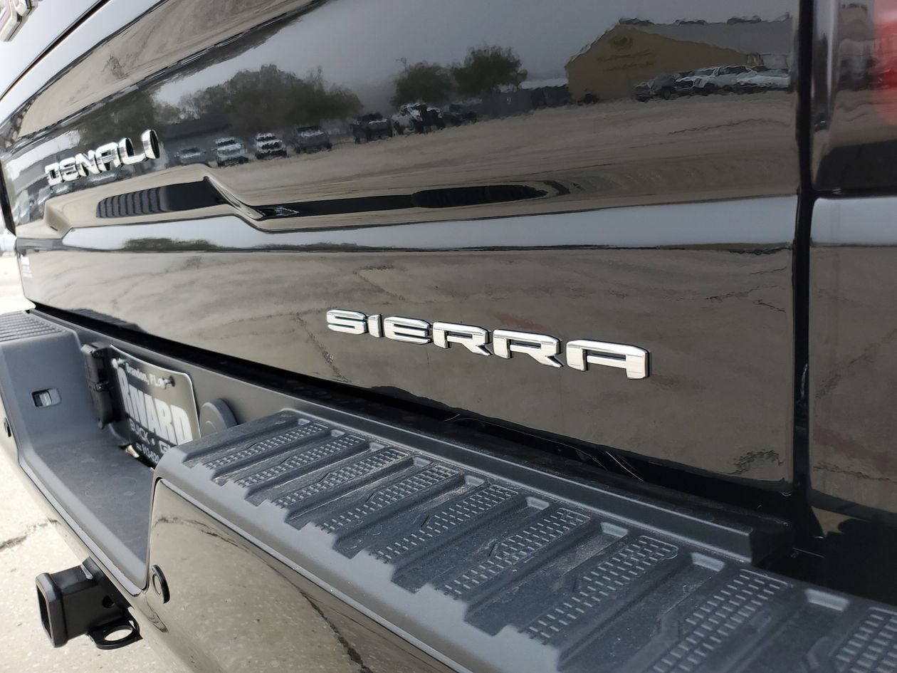 New 2026 GMC Sierra 1500 Denali w/ Denali Reserve Package AWD/4WD image 8