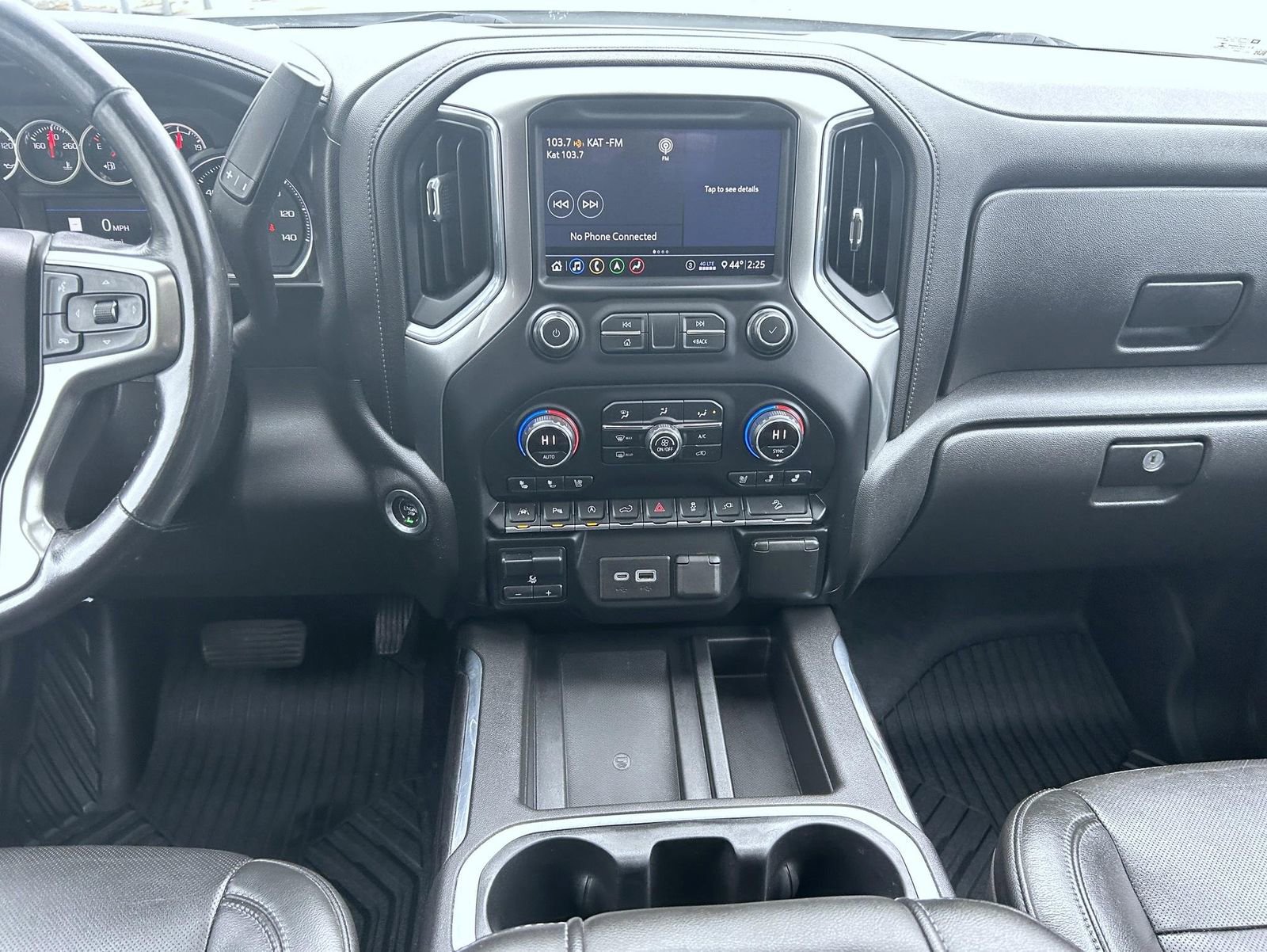 Certified 2020 Chevrolet Silverado 1500 LTZ w/ LTZ Premium Package AWD/4WD image 12