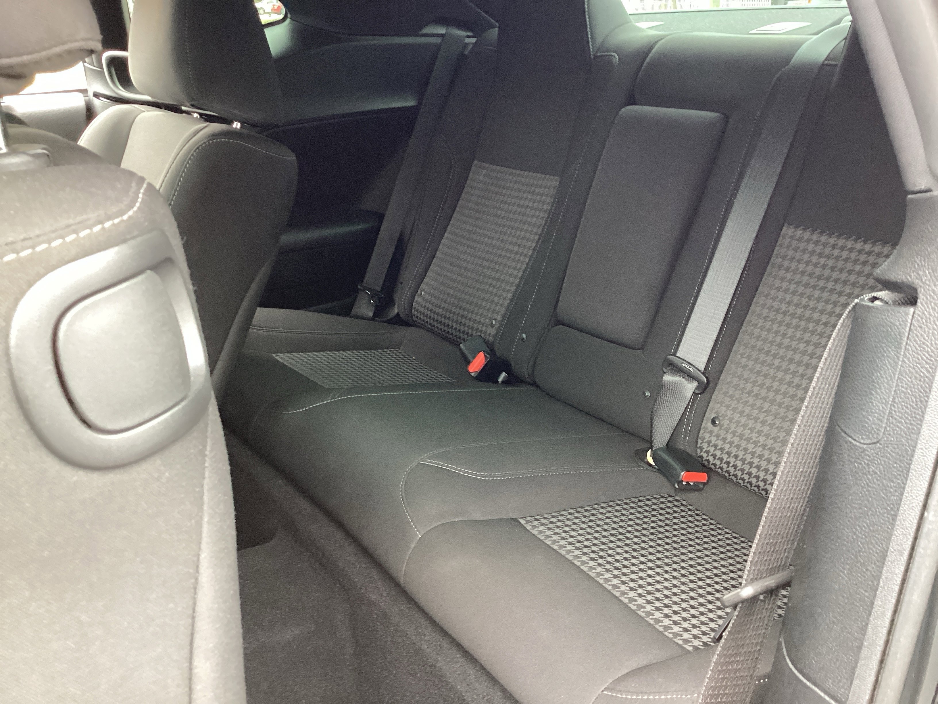 Used 2020 Dodge Challenger SXT w/ Blacktop Package image 27