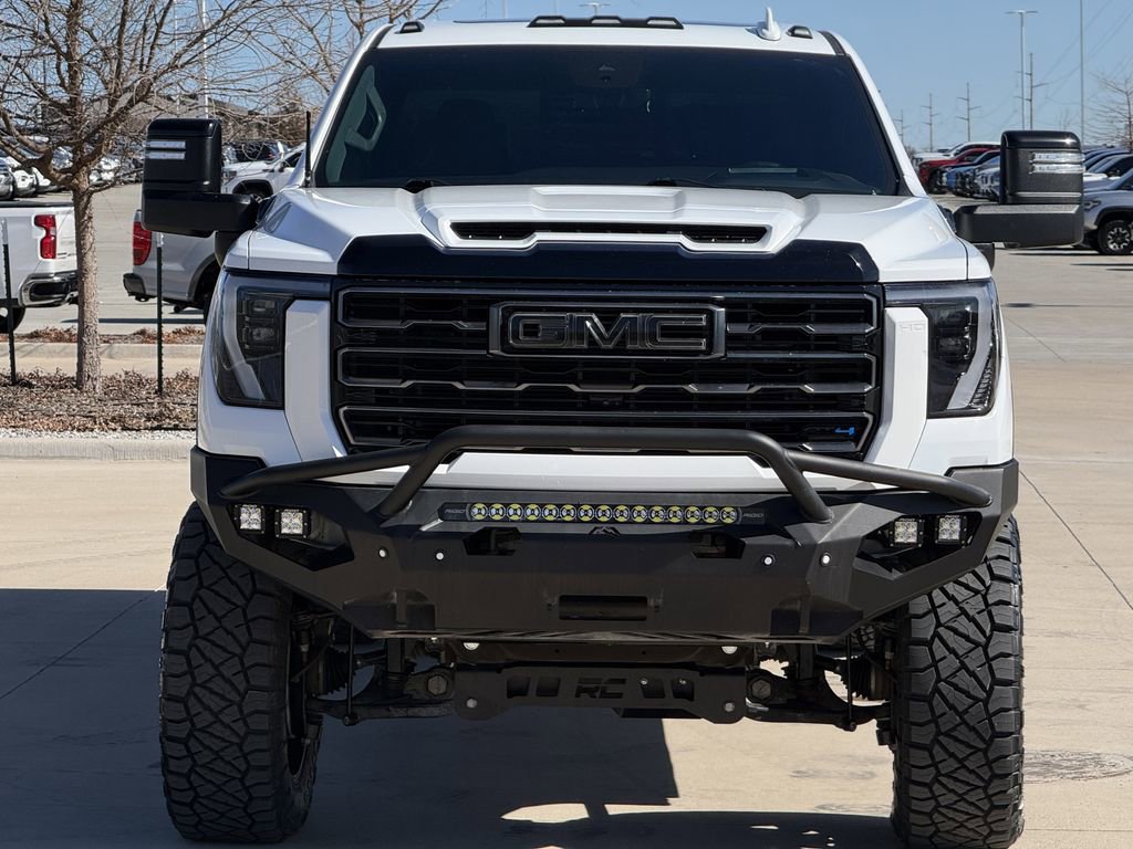 Used 2024 GMC Sierra 3500 AT4 w/ AT4 Premium Plus Package AWD/4WD image 7