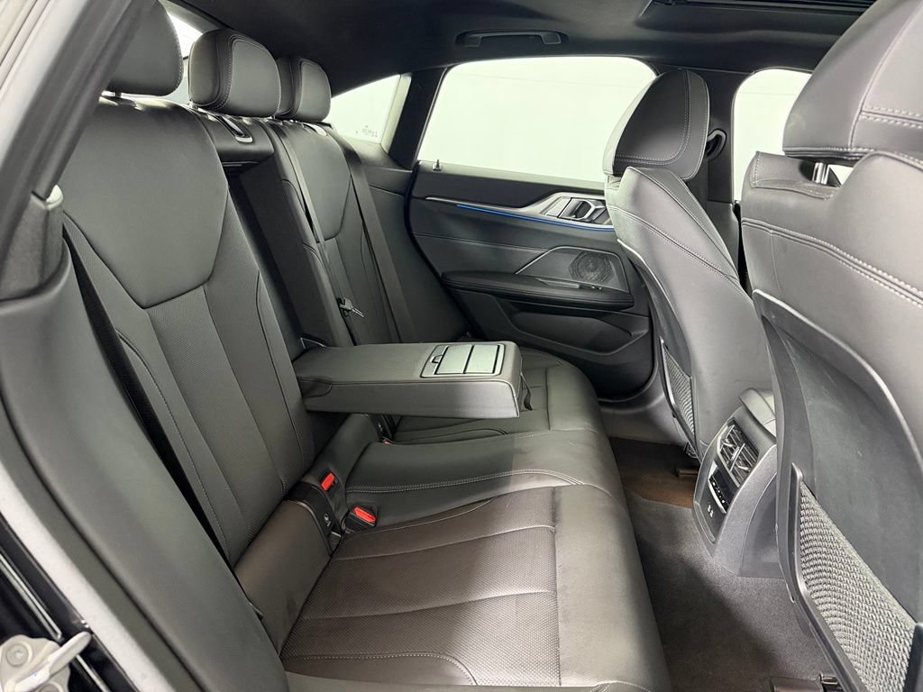 Used 2023 BMW i4 eDrive40 w/ Premium Package RWD image 19