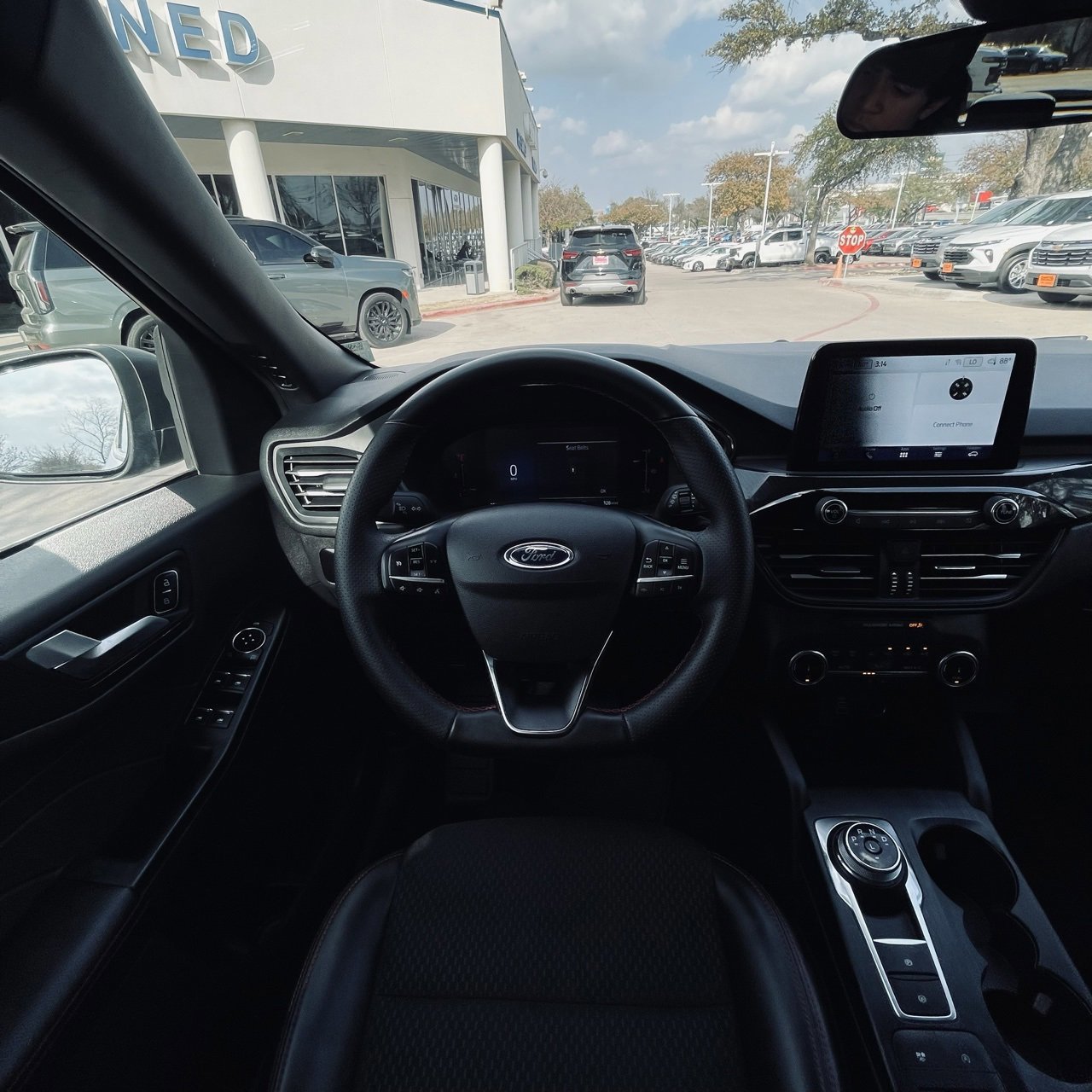 Used 2025 Ford Escape ST-Line image 11