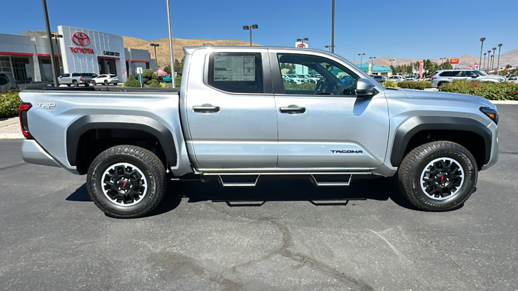 New 2025 Toyota Tacoma TRD Off-Road image 2