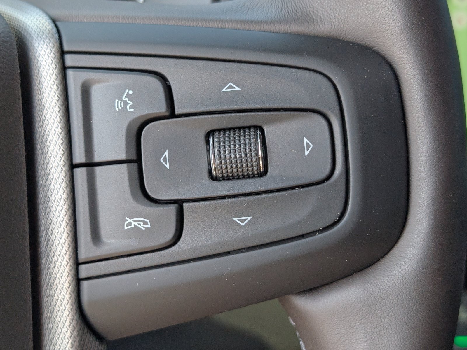 Used 2026 GMC Sierra 1500 Denali AWD/4WD image 25