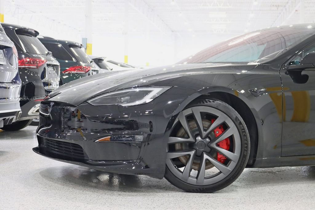 Used 2025 Tesla Model S Plaid AWD/4WD image 2