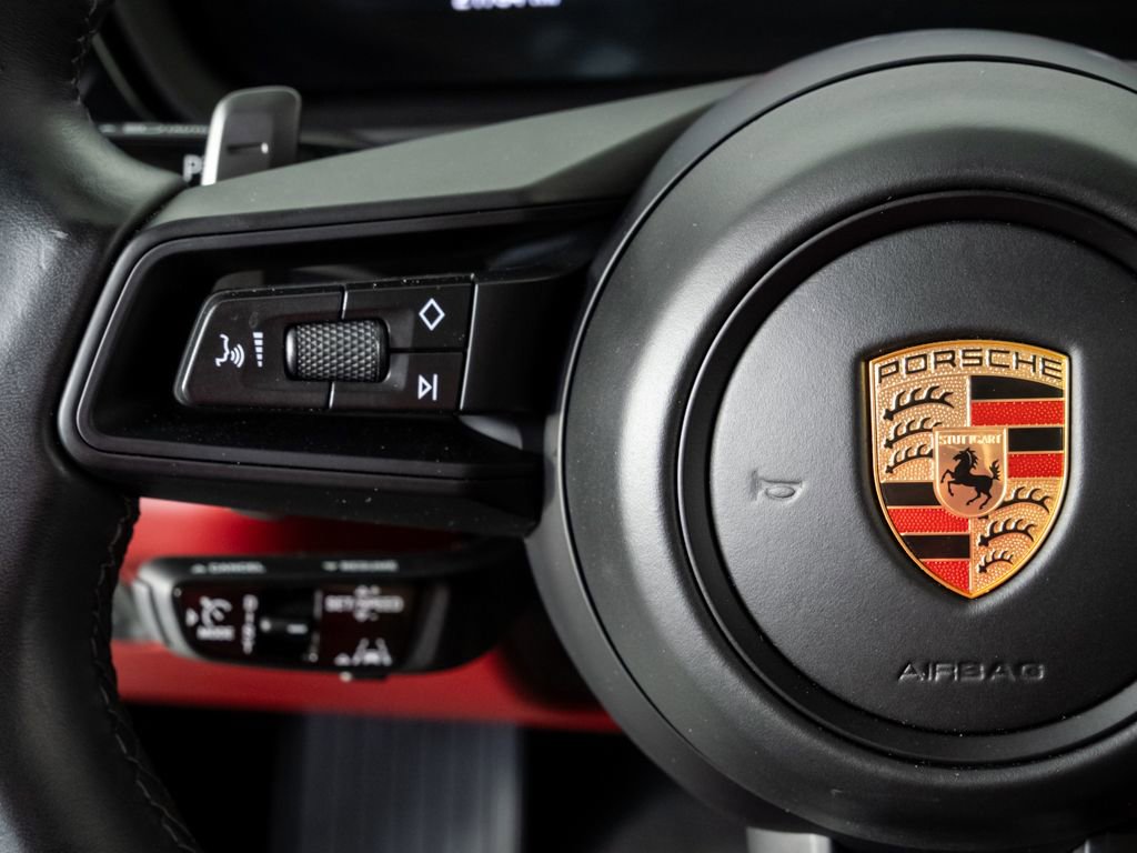 Certified 2024 Porsche Cayenne Coupe AWD/4WD image 10