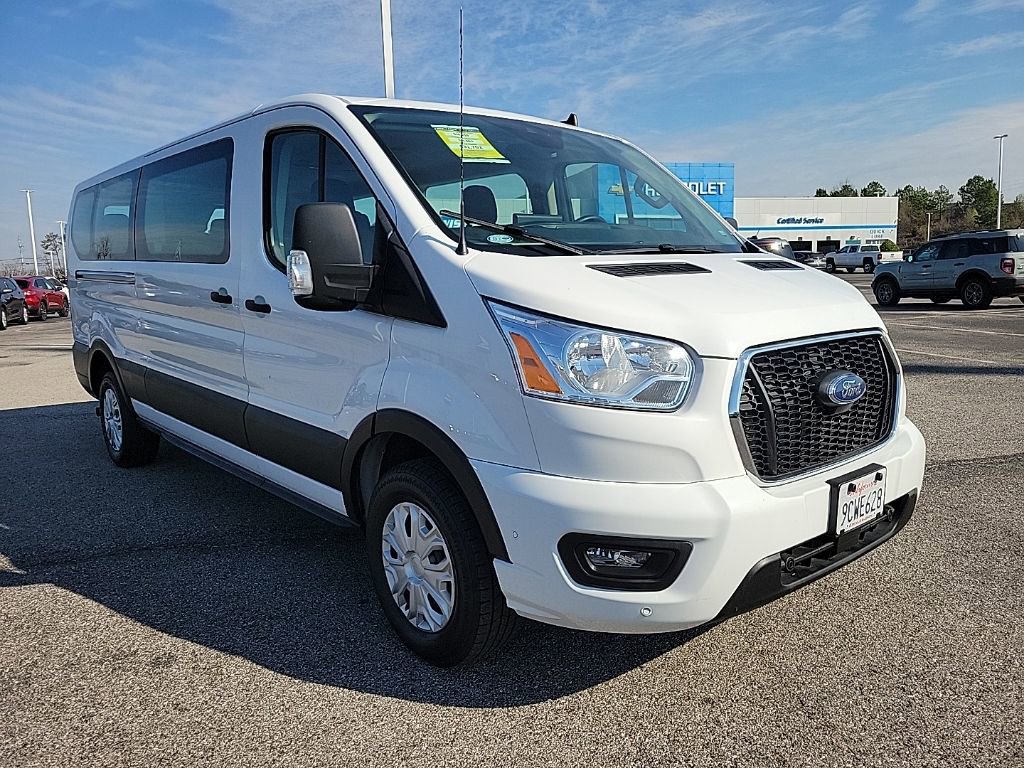 Used 2022 Ford Transit 350 XLT image 3